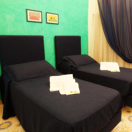 Le Vie Di Napoli B&B Buitenkant foto