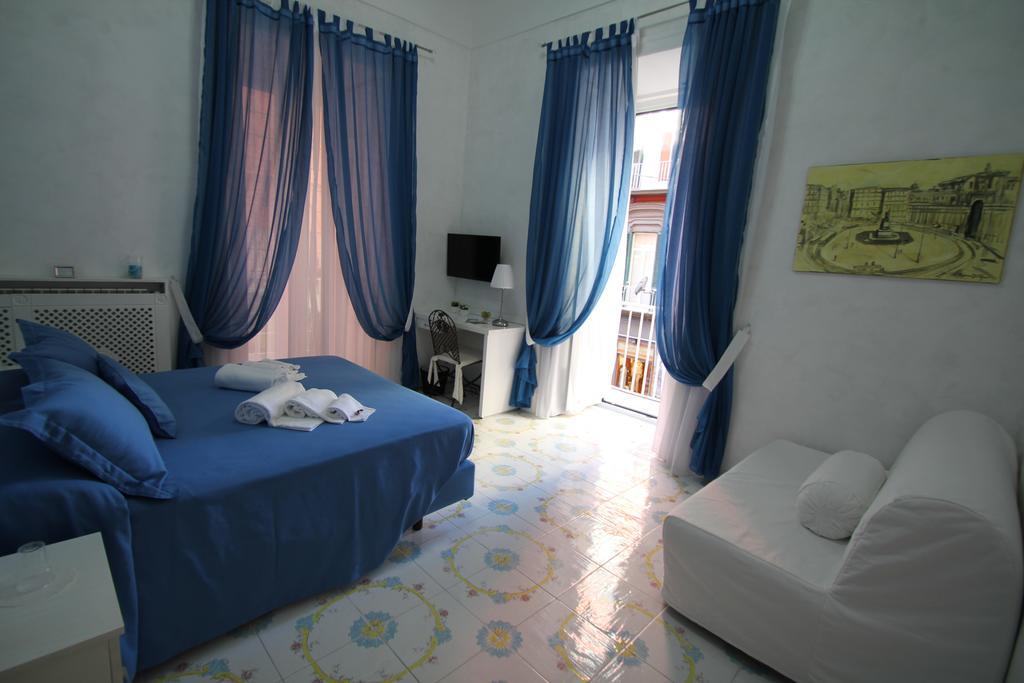 Le Vie Di Napoli B&B Buitenkant foto